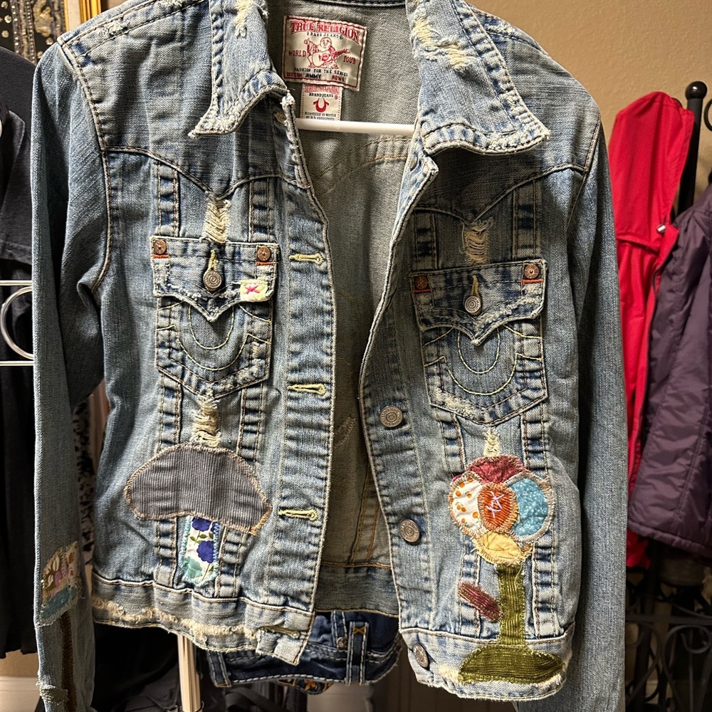 listing-status-banner